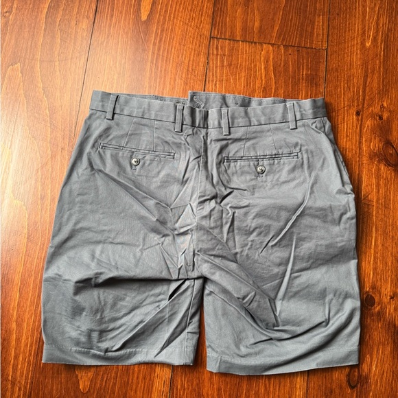 Reiss Charcoal Flat Front Shorts - Picture 2 of 3